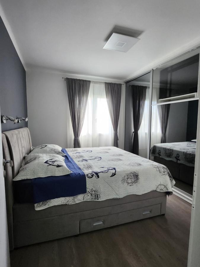Airport Split Apartment Kaštel Štafilić Exterior foto