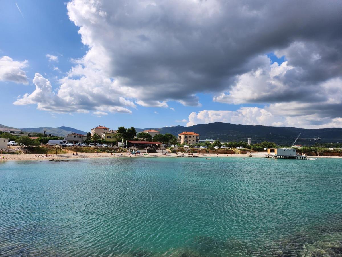 Airport Split Apartment Kaštel Štafilić Exterior foto